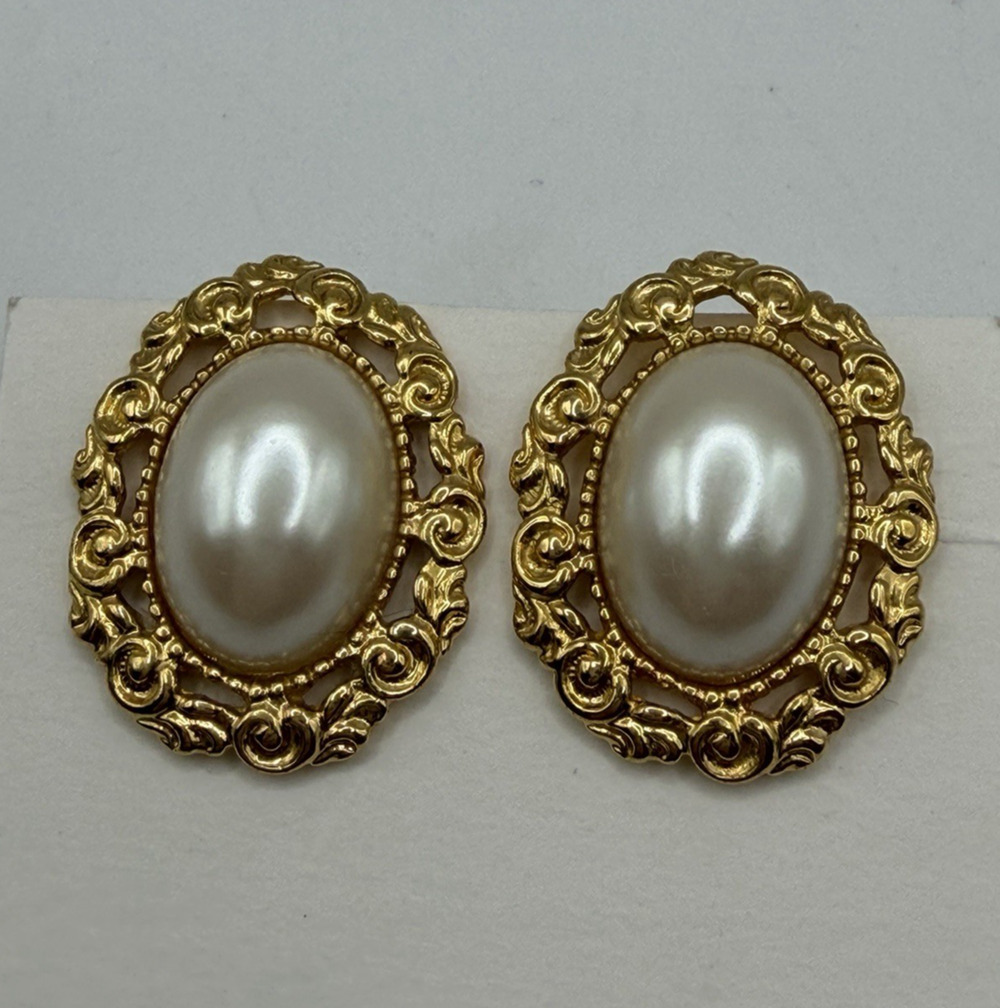 Vintage Napier Cabochon Faux Pearl Stud Earrings Gold Tone Filigree Scrollwork